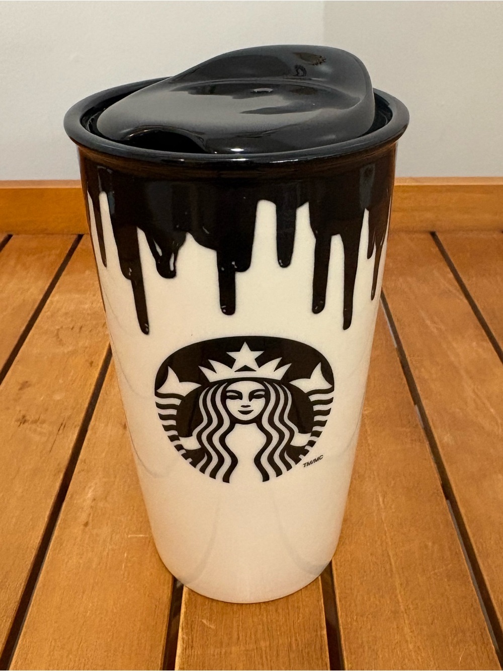 Starbucks Limited Edition Band of Outsiders Design Ceramic Travel Mug